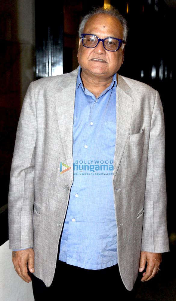 8th aap ki awaz media excellence awards 14
