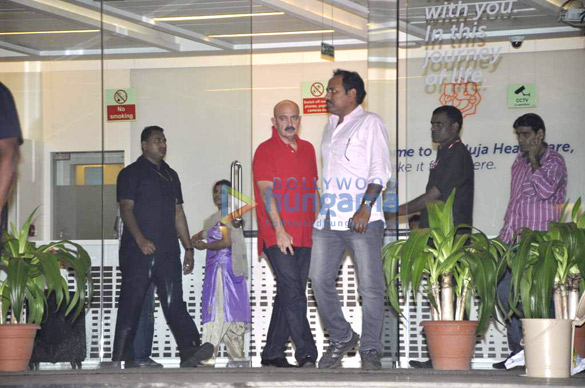 celebs visit hrithik roshan post his brain surgery day 4 7