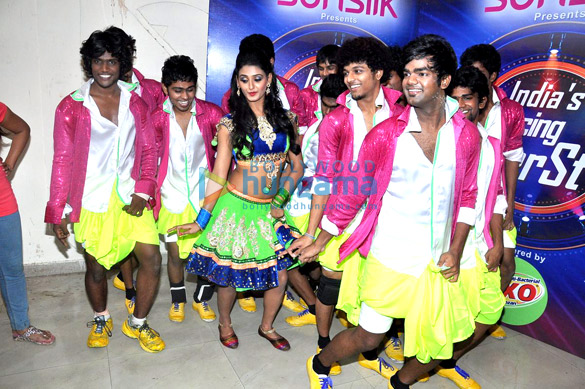on the sets of indias dancing superstar 4