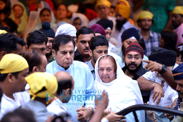 dilip kumar amitabh bachchan at prans prayer meet 30