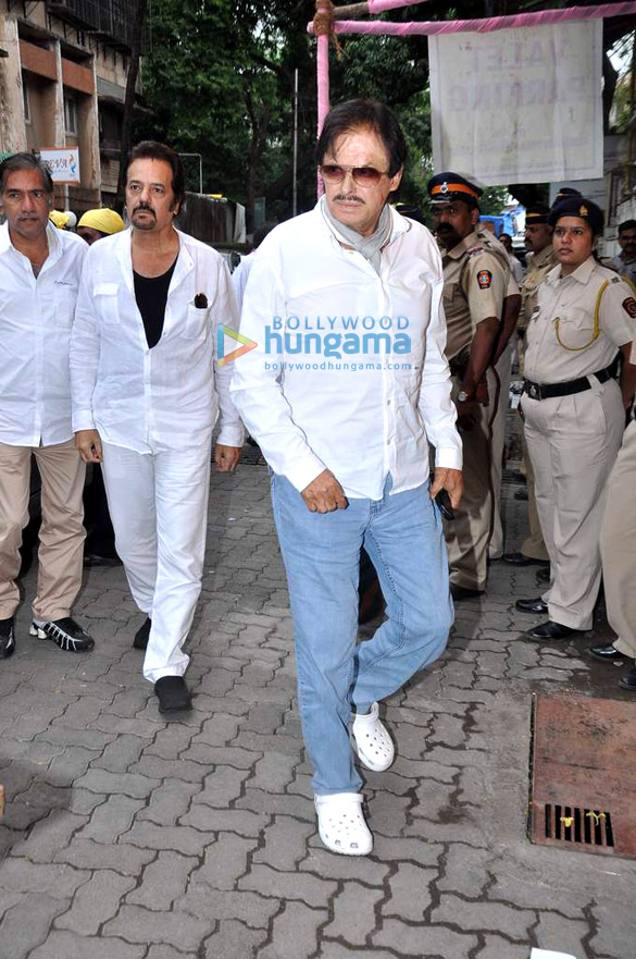dilip kumar amitabh bachchan at prans prayer meet 4