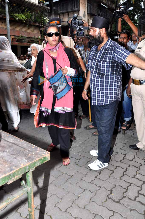 dilip kumar amitabh bachchan at prans prayer meet 29