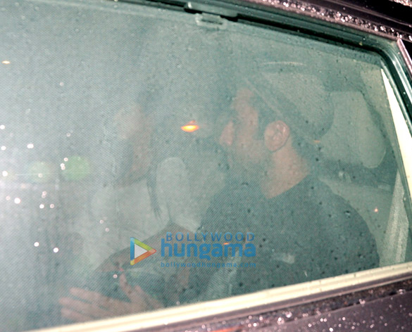 ranbir katrina snapped post birthday dinner at yauatch 5