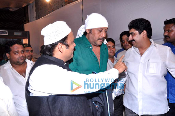 adnan zayed and others at sharad pawars iftaar party 5