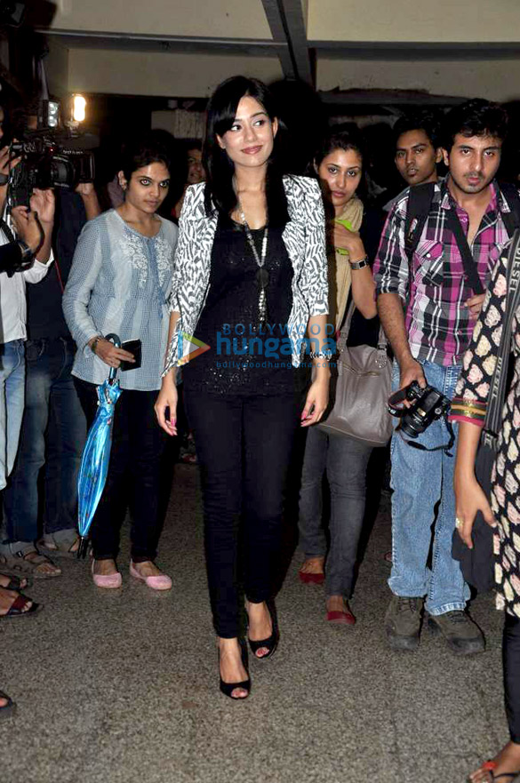 amrita rao at iit powai 8