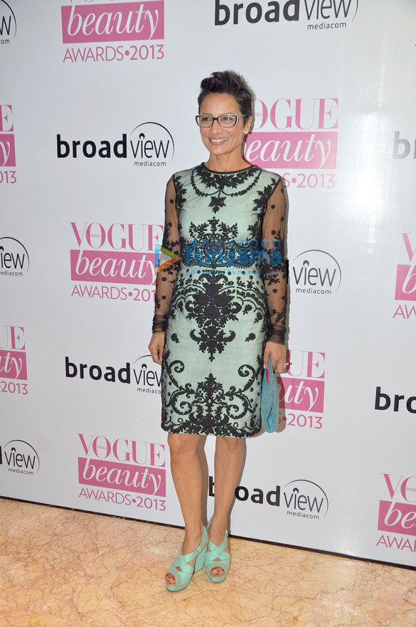 sonam alia narmada at vogue beauty awards 2013 30