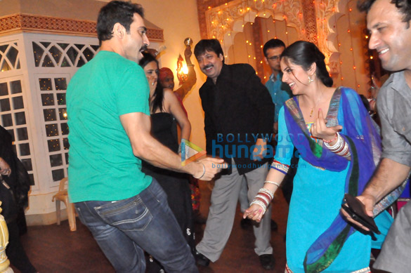 celebration of bani ishq da kalma 100 episodes completion 6