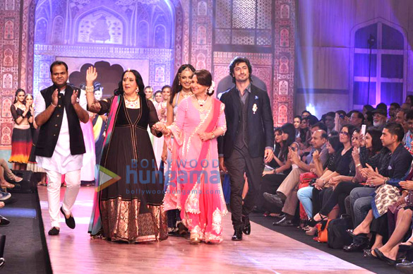 kangna vidyut walk the ramp for birdhichand ghanshyamdas at iijw 2013 5