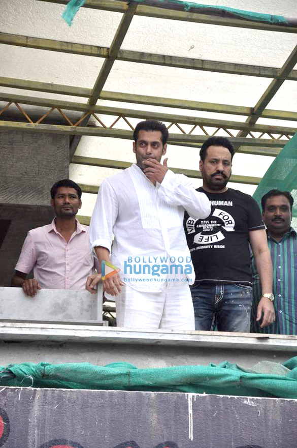 salman snapped on eid day 5