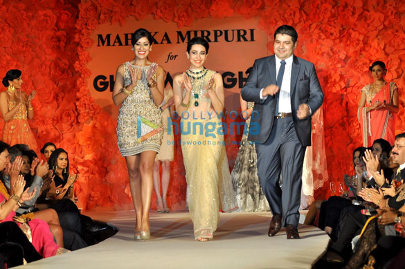 karisma walks for ghanasingh maheka mirpuris collection launch 3