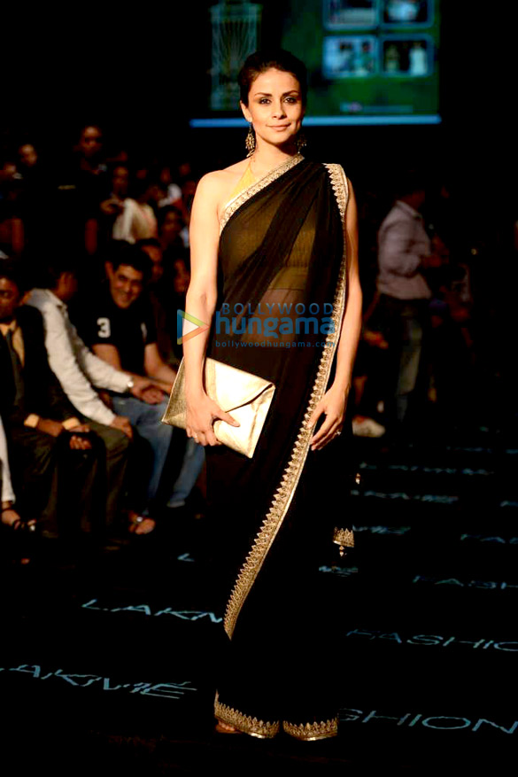 celebs walk the ramp for anita dongres show at lfw 2013 3