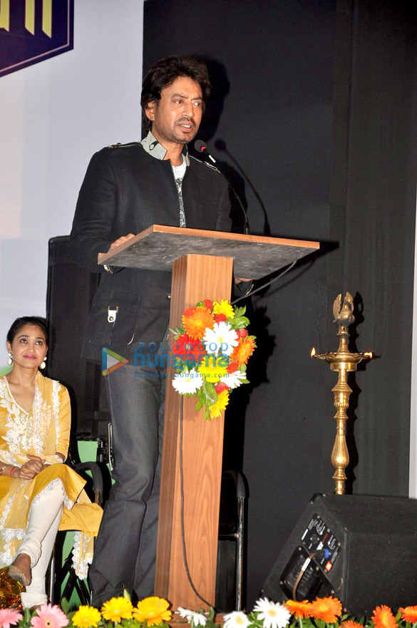 celebs grace the mumbai police mission mrityunjay prize distribution function 3
