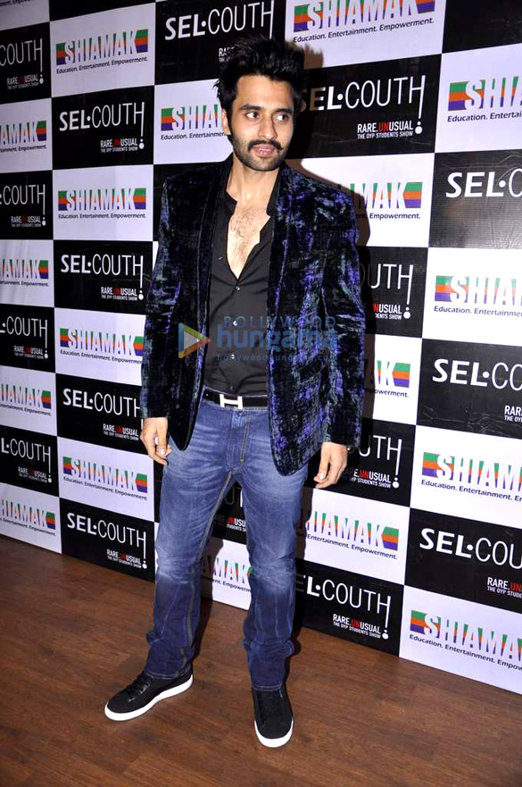 launch of shiamak davars dance academy sel couth 6