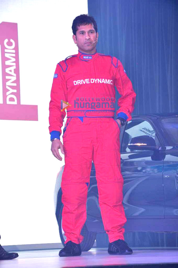 sachin at the launch of bmw 1 series 5
