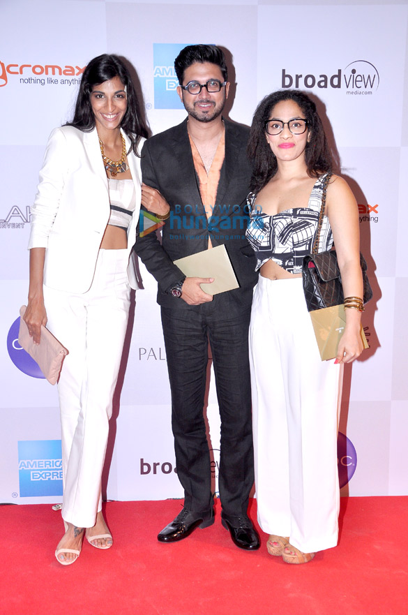 celebs grace vogues fashions night out 13