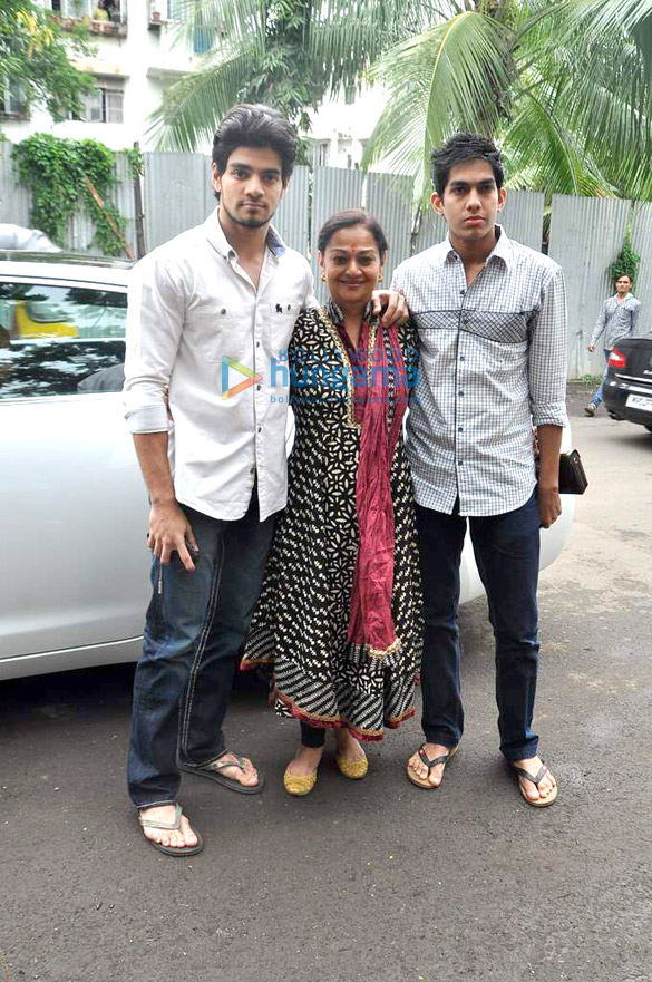 salman khan celebrates ganesh chaturthi with family 23
