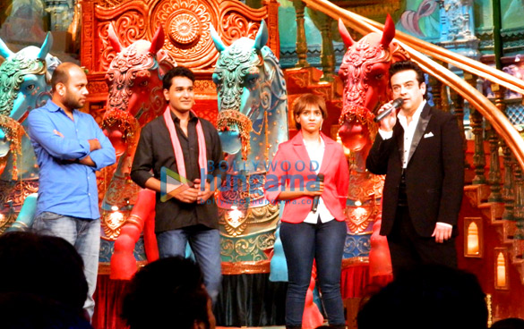 adnan promotes his album press play on comedy circus ke mahabali 5