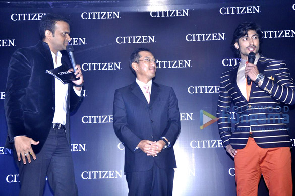vidyut jamwal unveils citizen watches promaster series 2