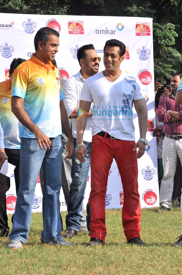 salman inaugurates milind deoras 5th junior soccer challenger 4