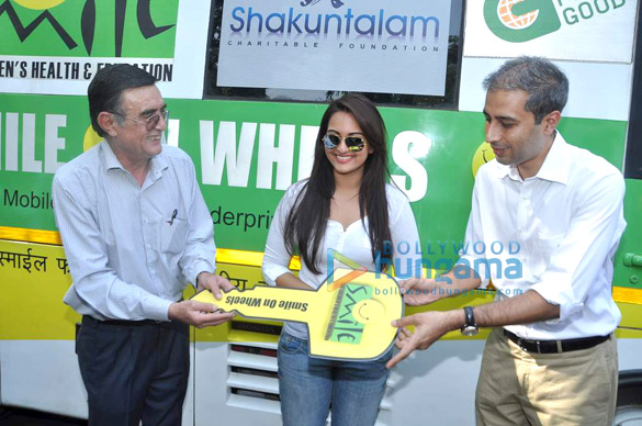 sonakshi launches mobile hospital van 3