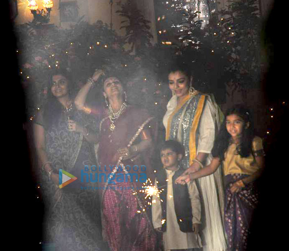 rani celebrates diwali at aditya chopras house 5