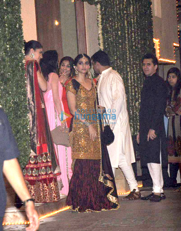 the bachchans celebrate diwali in style 12