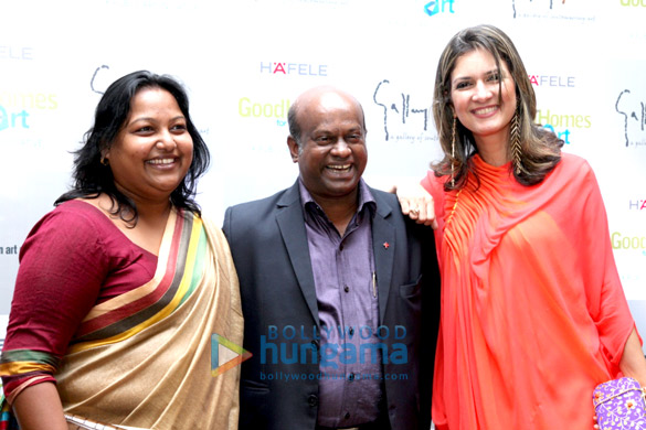 celebs at goodhomes art exhibition 2