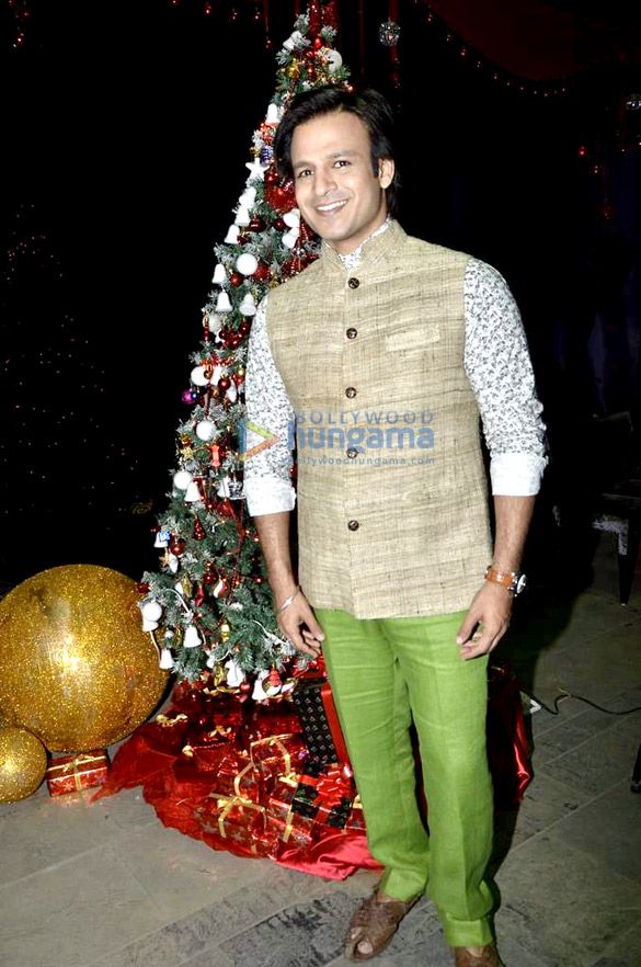vivek oberoi launches shaina ncs new collection for gehna 10