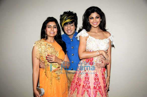 shilpa shetty walks for rohhit vermas show for marigold watches 6