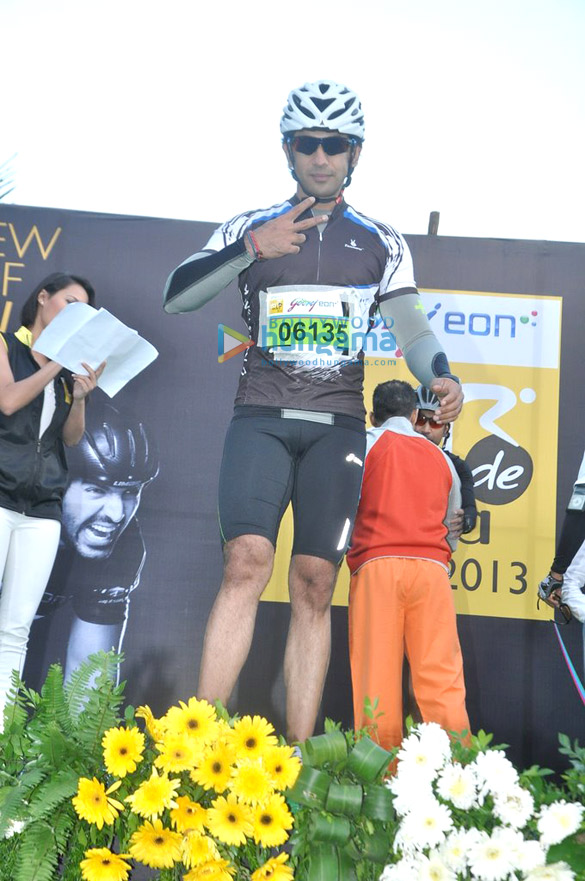 john abraham at tour de india 2013 cyclothon 6