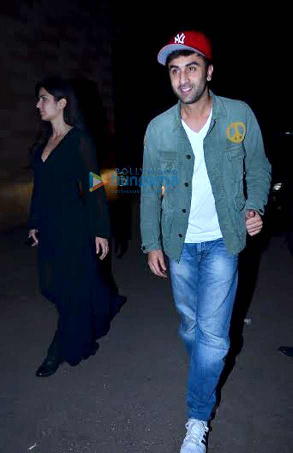 ranbir katrina make their first public appearance at the screening of the wolf of wall street 4