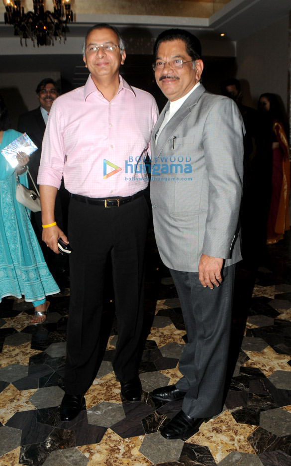 launch of dr rishma dhillon pais book fit at 40 26