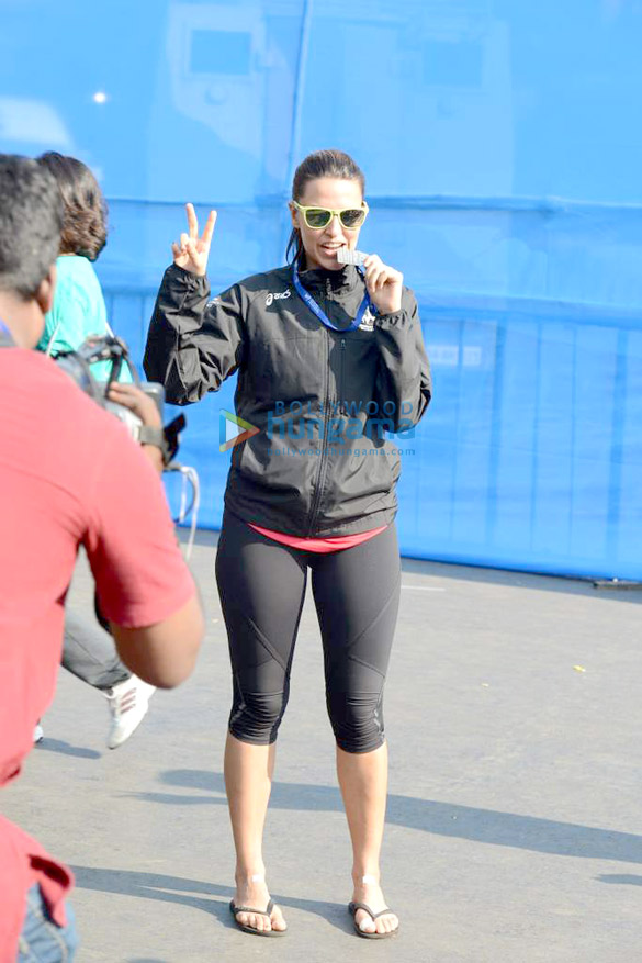 celebs grace standard chartered mumbai marathon 2014 31