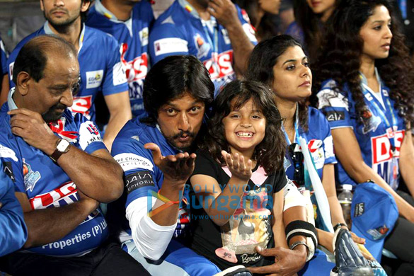 sridevi sunny leone at ccl match 8