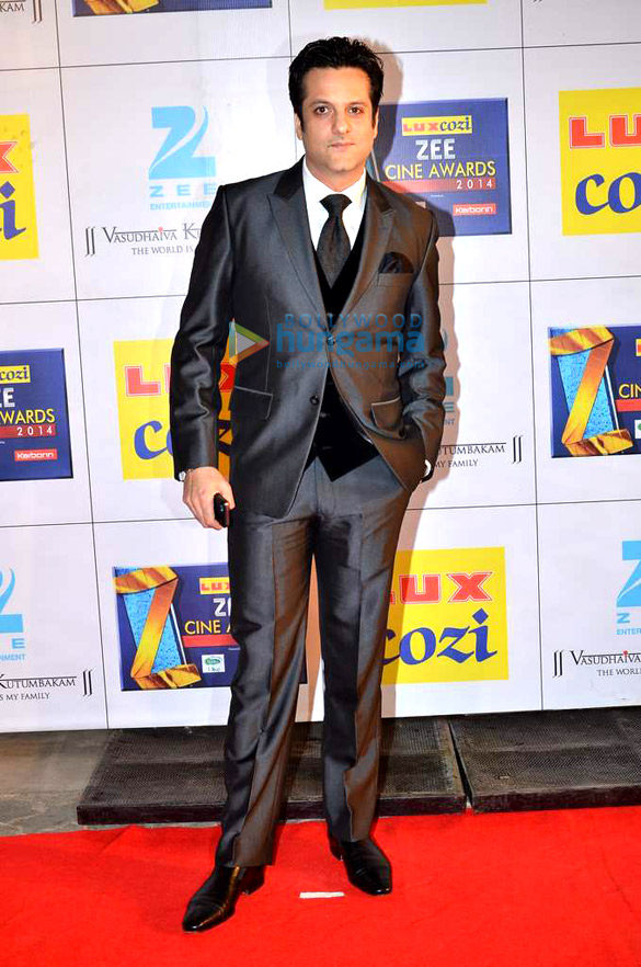 celebs grace the zee cine awards 2014 red carpet 40