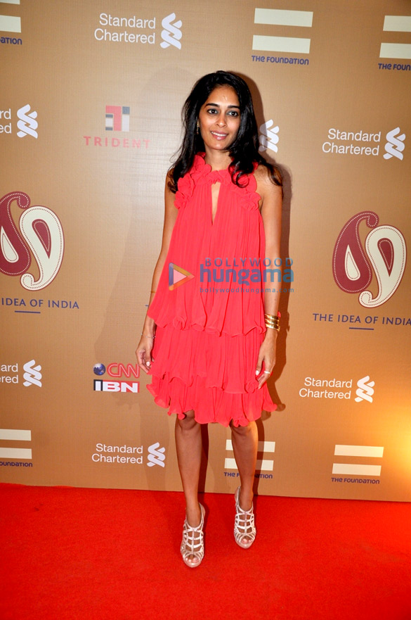 rahul bose at the idea of indias auction 20