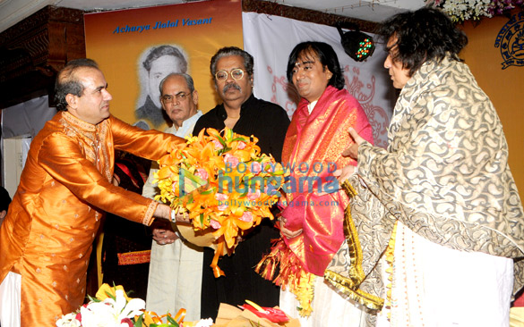 ustad ghulam mustafa khan honored at the 14th vasantotsav 9