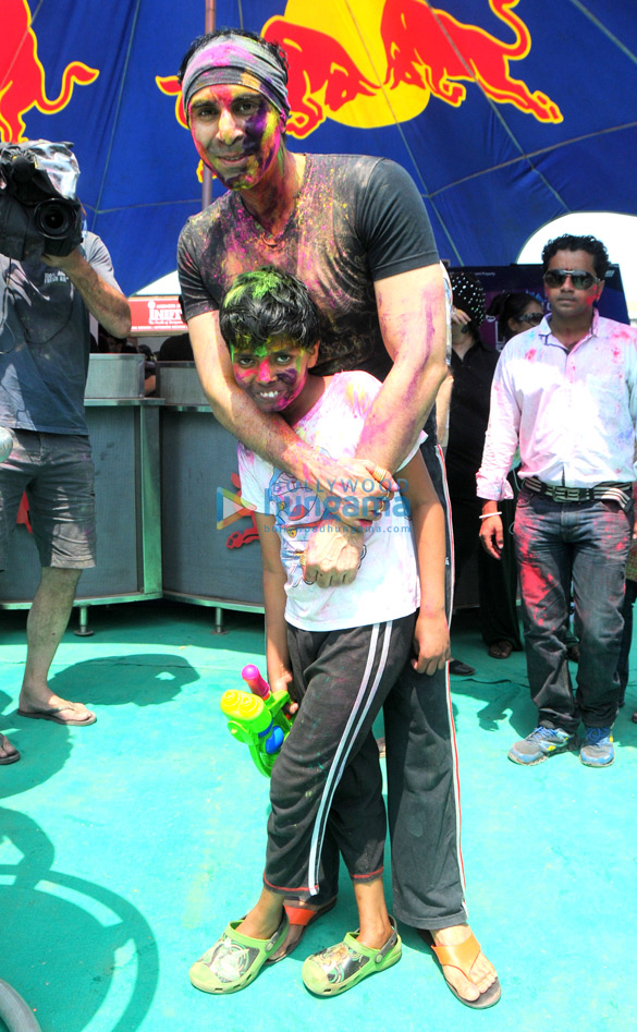 plus 91 holi reloaded bash 2014 10