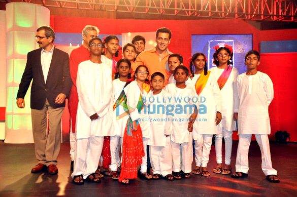salman khan at thums up veer campaigns finale 4