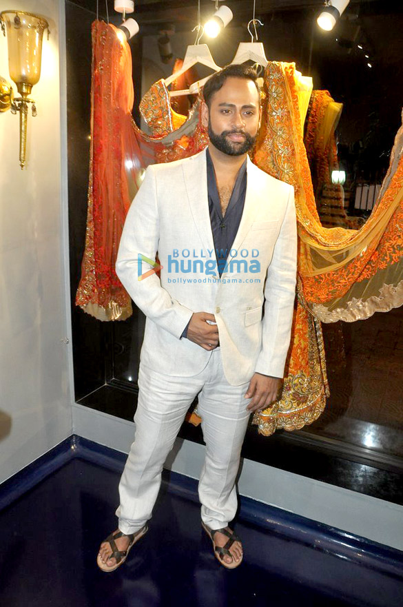 karisma sunny amrita rao at mayyur girotra store opening 6