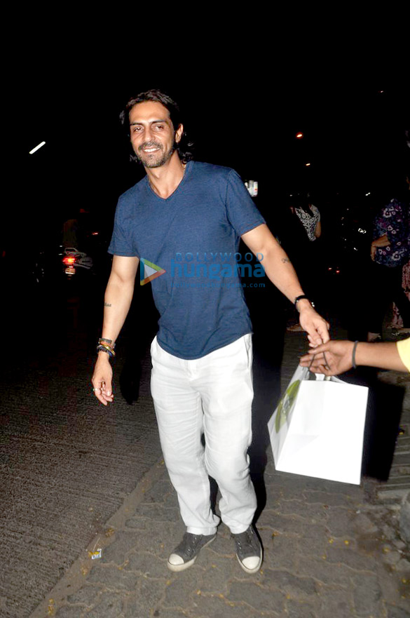 arjun rampal imran khan and others spotted at hakkasan restaurant 9