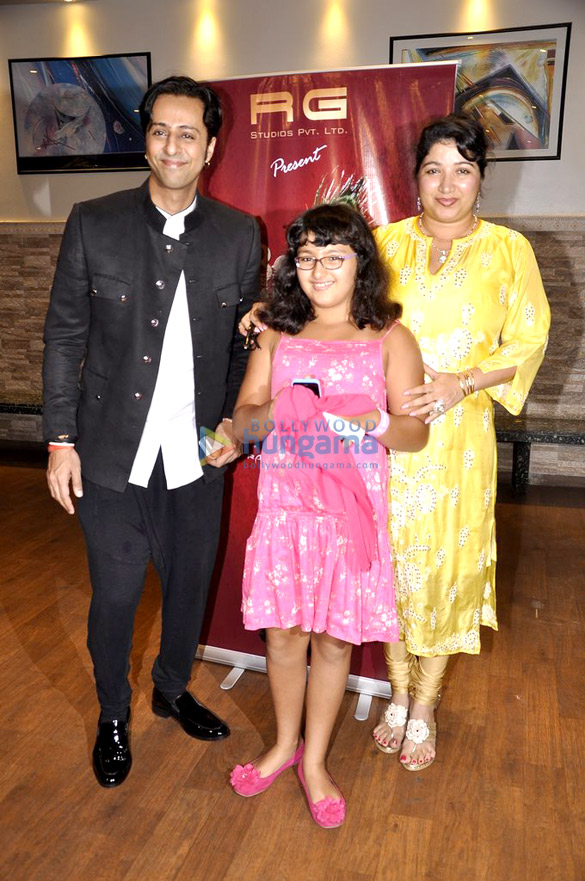red carpet of beyond bollywood off broadway musical show 4