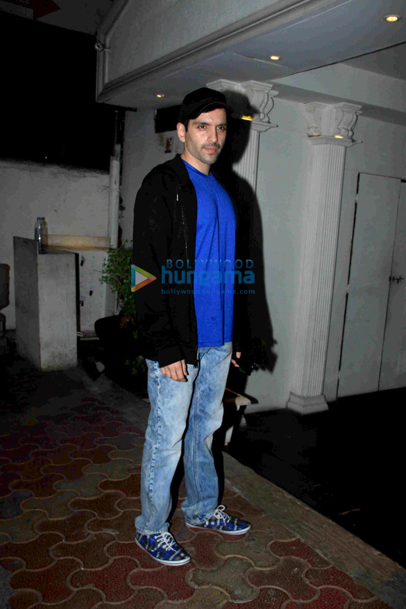 shahid kapoor celebrates his dads birthday with close friends relatives 10