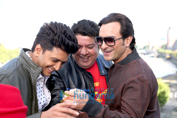 humshakals 52