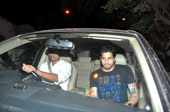 sonakshi rings in her birthday with arjun sidharth close friends 4