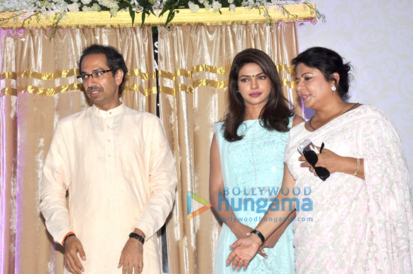 priyanka chopra inaugurates lt col dr ashok chopra marg in yari road 5