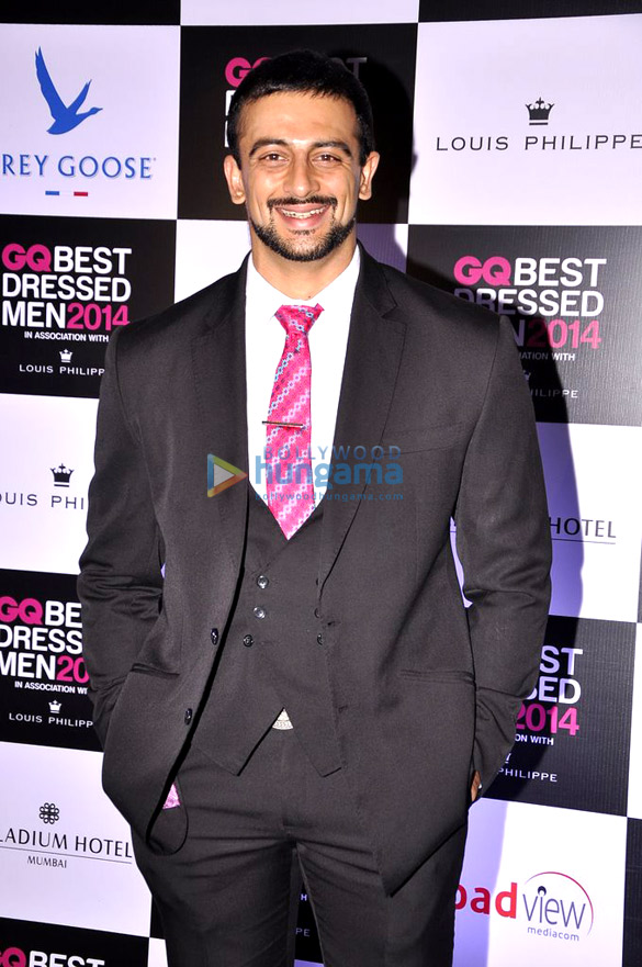 celebs grace the gq best dressed men 2014 awards 28