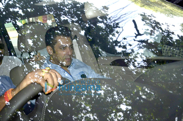 salman snapped at sessions court 7