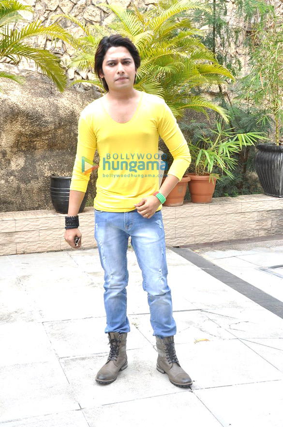 on location shooting of film hume toh loot liya 10