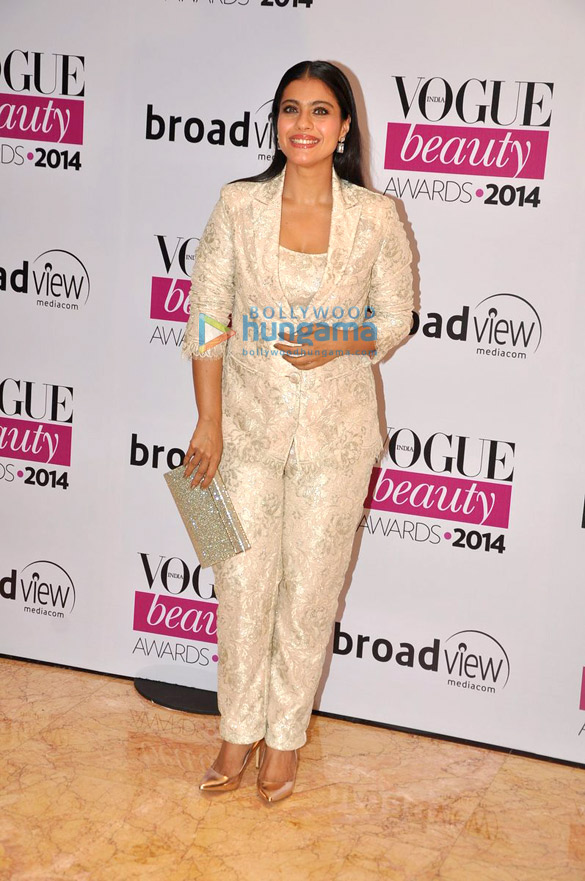 kajol parineeti sidharth shilpa others at vogue beauty awards 2014 2